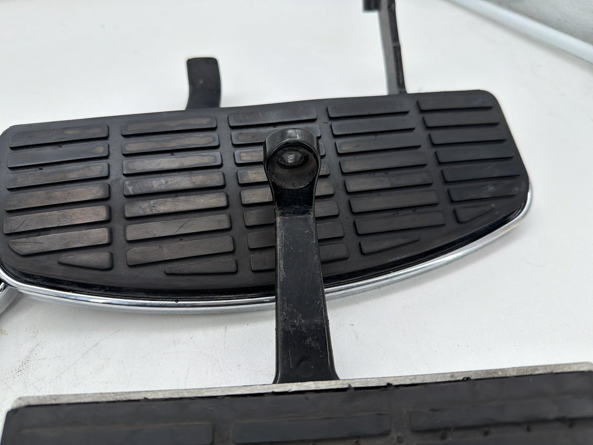 2002 Harley Electra Glide Touring Left Right Driver & Pass Floorboard Foot Rest