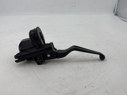 2004 - 2013 Harley-Davidson Sportster 1200 Custom Front Brake Lever Master Cylinder Reservoir 45146-04