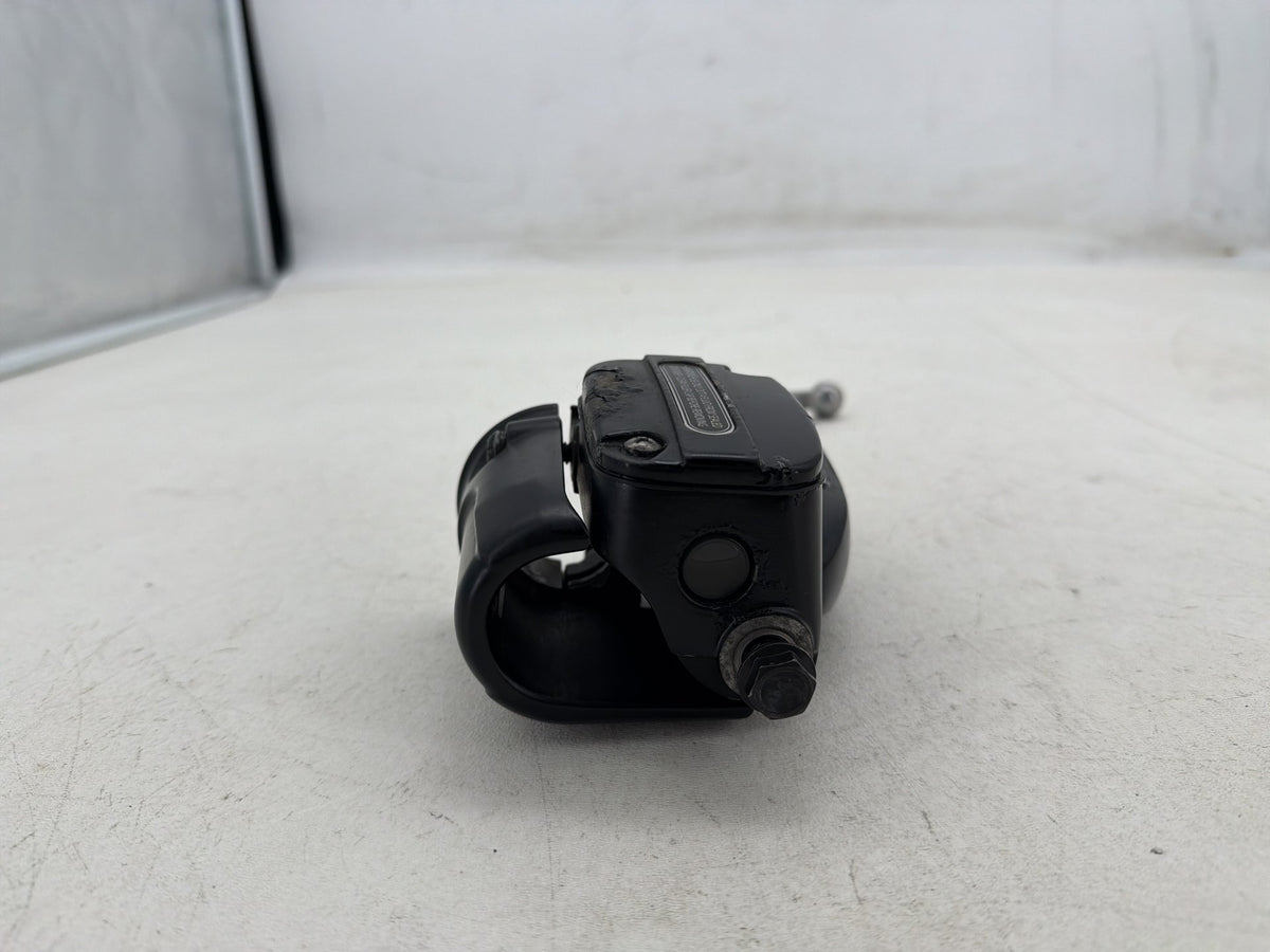 2016 Harley Road Glide Touring OEM Front Left Hand Clutch Lever Master Cylinder