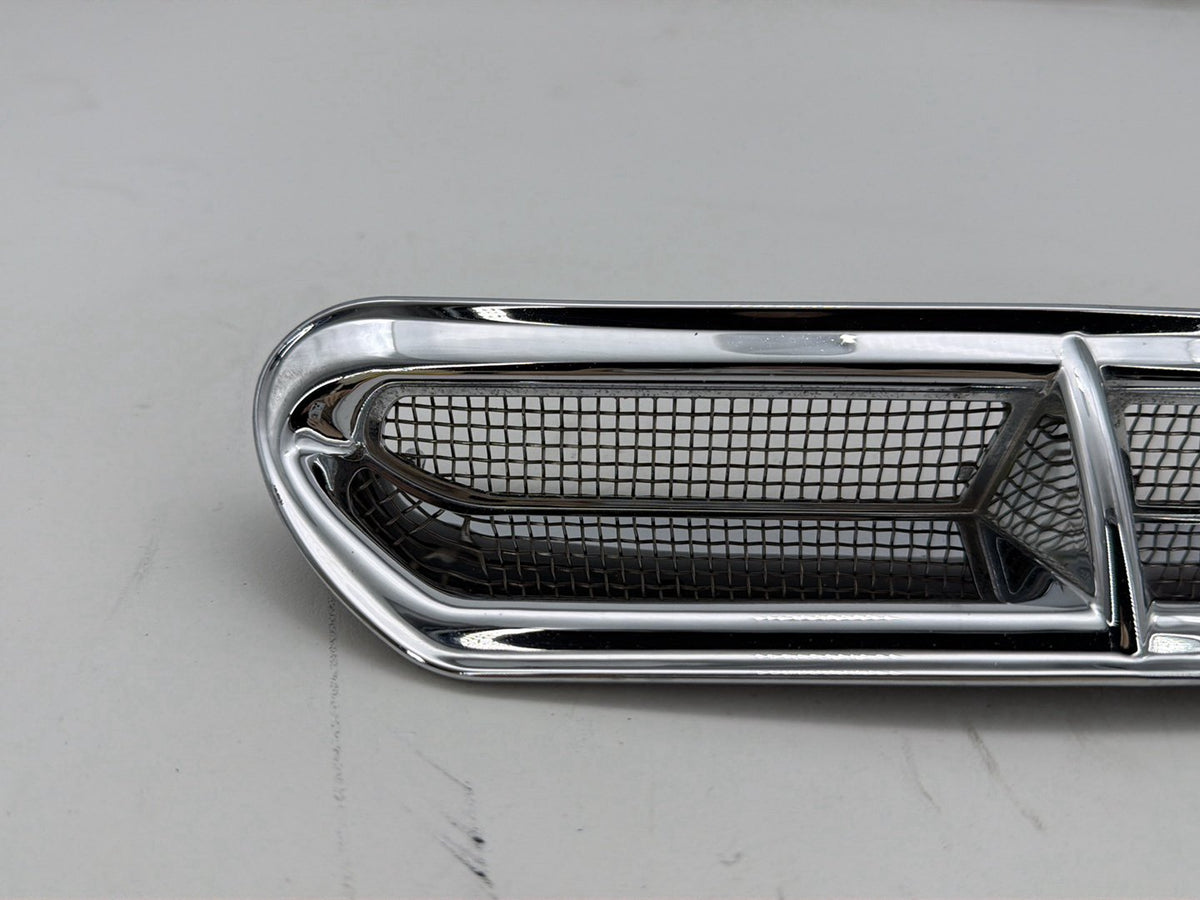 2008 Harley Electra Glide Ultra FLHTCU Front Inner Fairing Air Duct Vent OEM