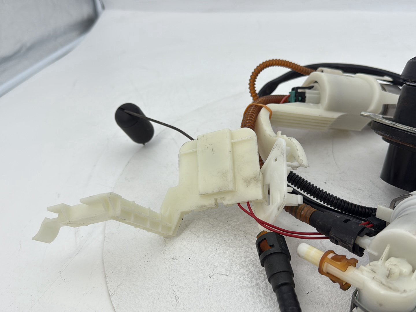 2019 - 2023 Harley-Davidson Touring Street Glide Gas Gasoline Fuel Petrol Pump Sending  	62908-08