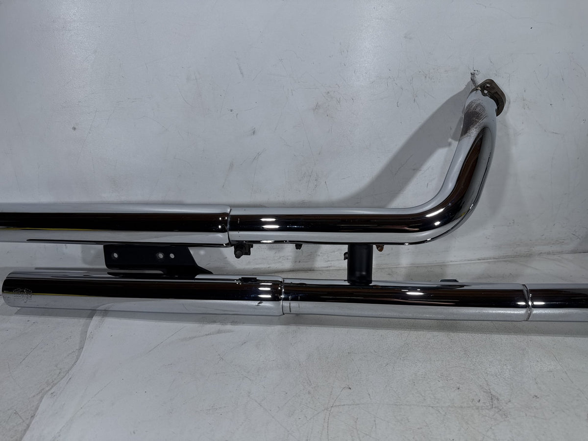 2011 Harley Softail Deluxe FLSTN OEM Exhaust Header Pipes Muffler Vance & Hines