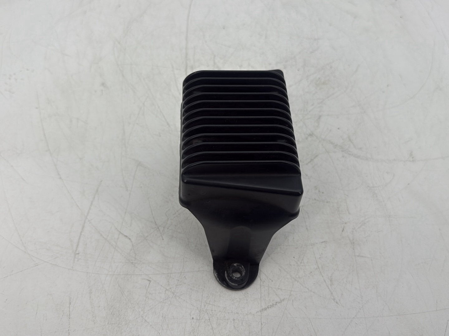 2007 Harley Touring FLHTCU Electra Glide Ultra OEM Voltage Regulator Rectifier
