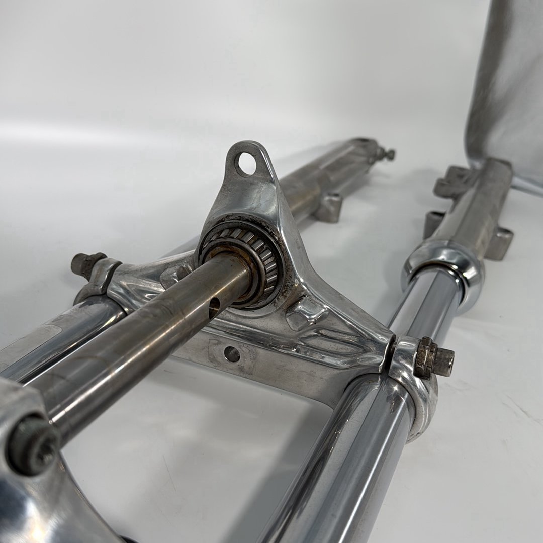 02 Harley Sportster XL1200 C OEM Front Triple Tree Set & LH RH Fork Legs Sliders