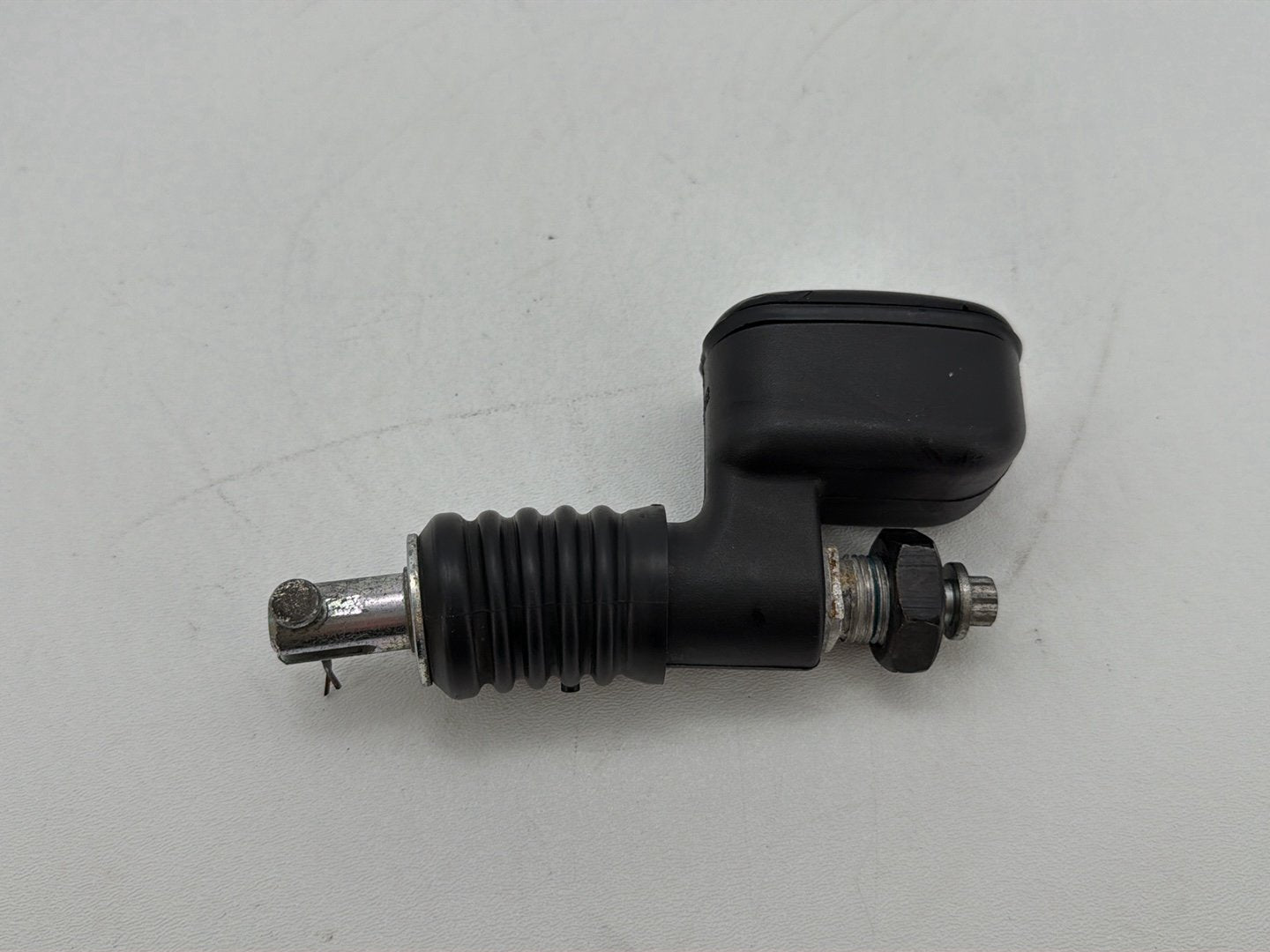 2011 Harley Heritage Softail Classic OEM Rear Brake Master Cylinder Reservoir