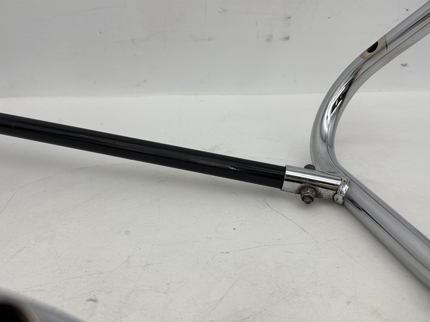 2007 - 2011 Harley-Davidson Touring Electra Glide Ultra Rear Left Right Saddlebag Guard Rails Bar 49193-09