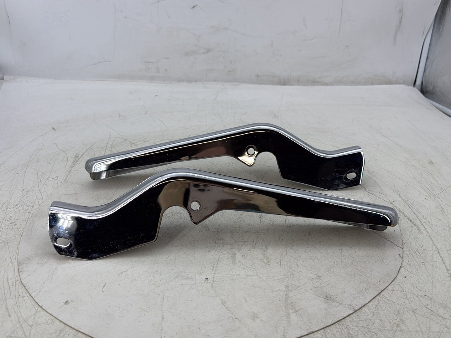 1998 Harley Touring FLHTCUI Electra Glide Ultra OEM Rear Left Right Fender Struts Bracket