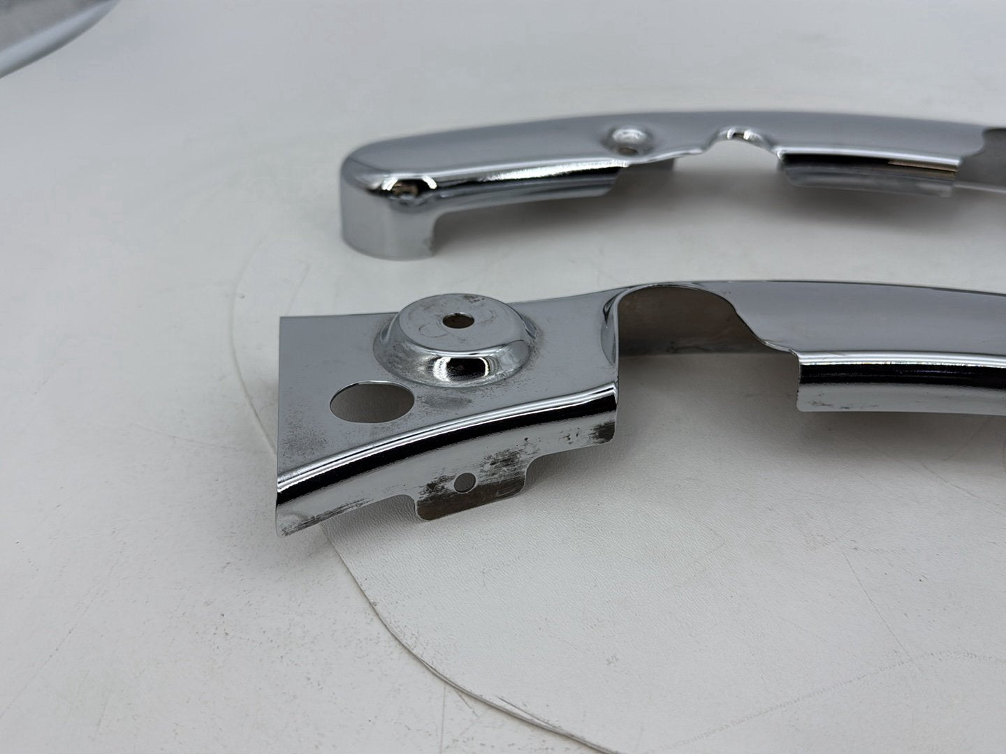 2007 - 2011 Harley-Davidson Touring Electra Glide Ultra Rear Left Right Fender Struts Bracket 47526-09