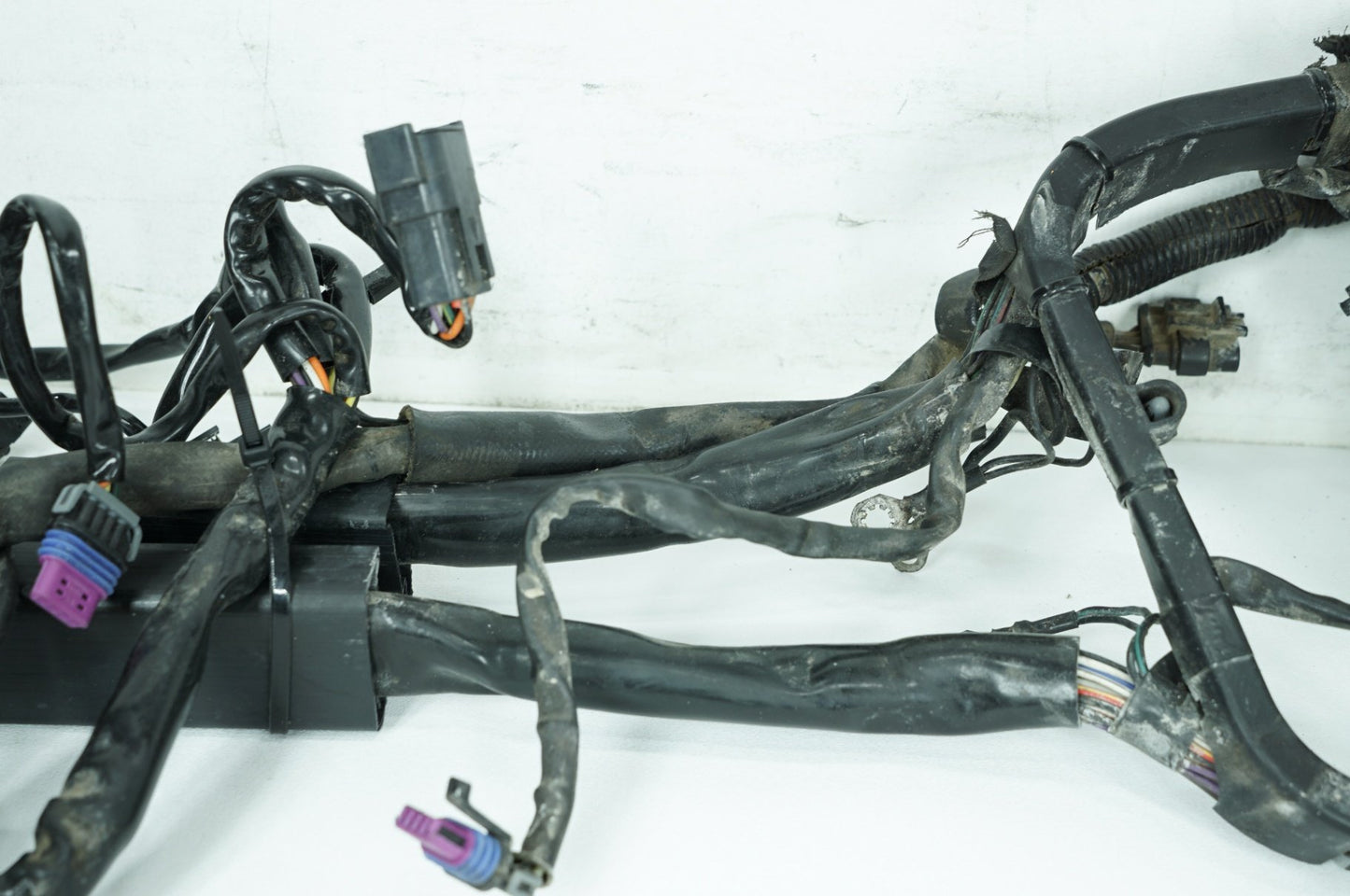 2007 - 2013 Harley-Davidson Softail Heritage Classic Main Wire Wiring Harness Loom 70431-08A