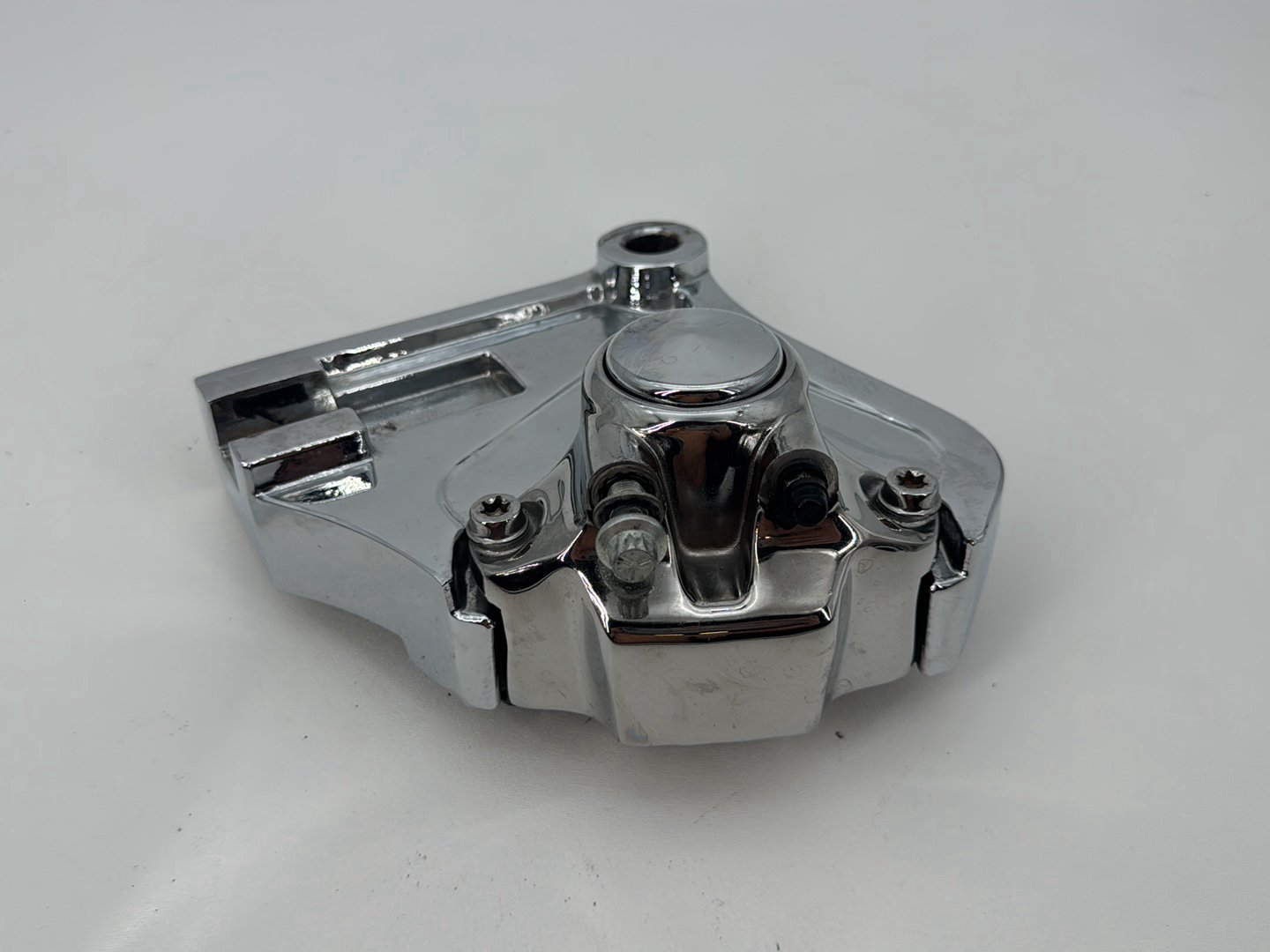 1999 - 2006 Harley-Davidson Dyna Wide Glide Rear Back Brake Caliper w/ Bracket 44050-87