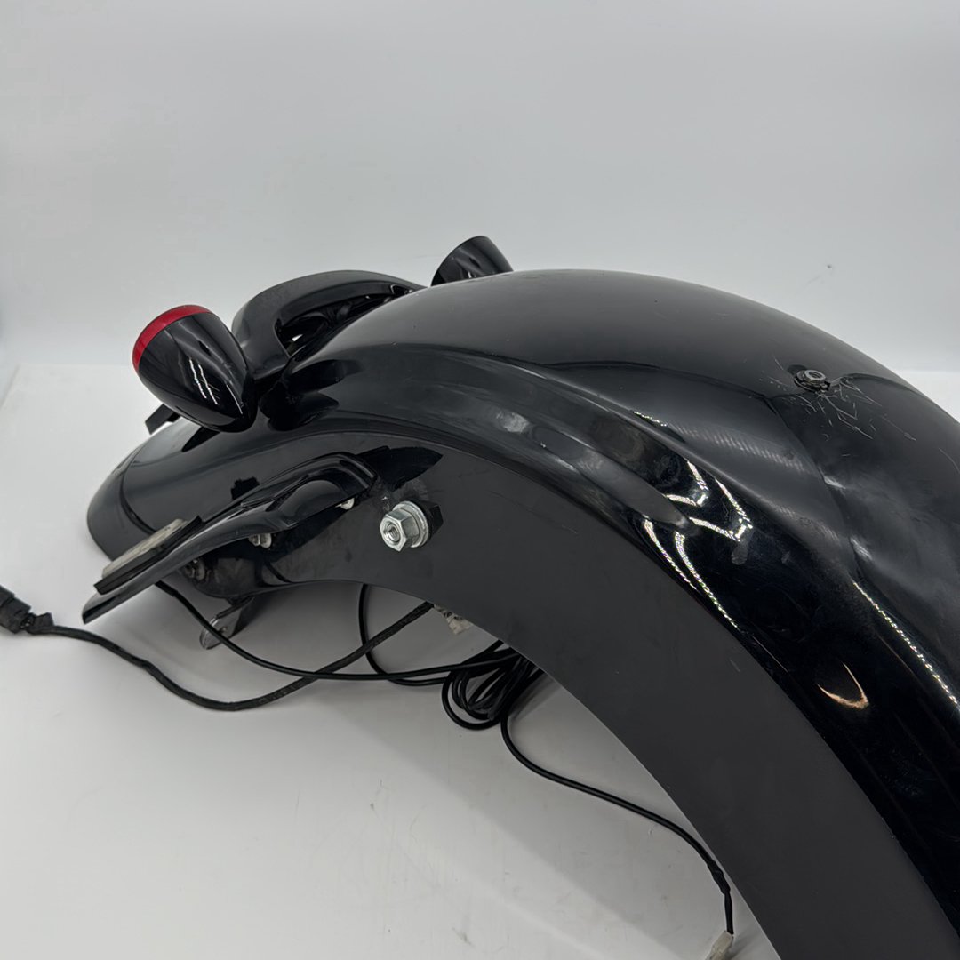 2008 - 2016 Harley-Davidson Touring Street Glide Rear Wheel Fender Turn Signal Indicators  	59731-09