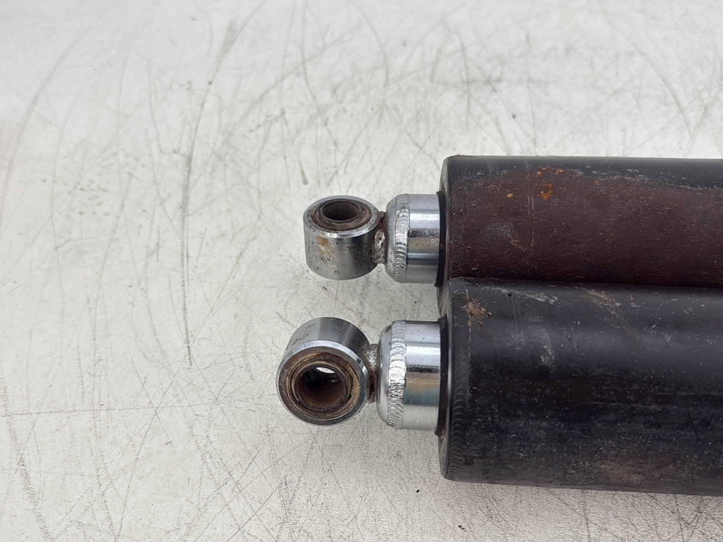 2000 Harley Softail FLSTC Heritage Classic OEM Rear Left Right Shock Absorbers