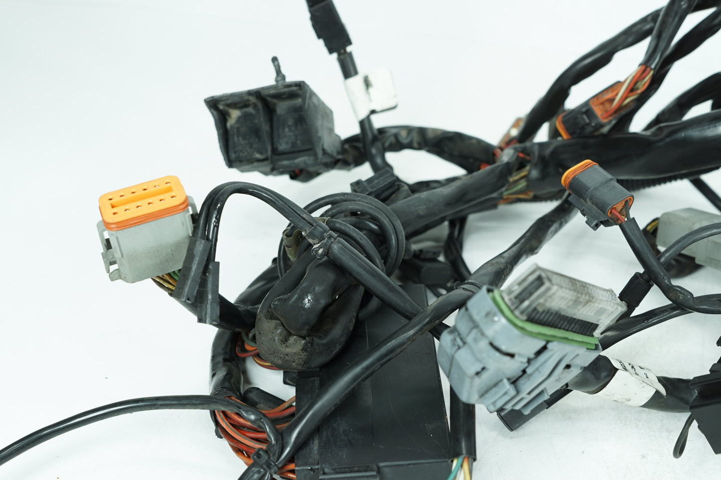 1999 - 2006 Harley-Davidson Touring Electra Glide Classic Main Wire Wiring Harness Loom  	70985-03