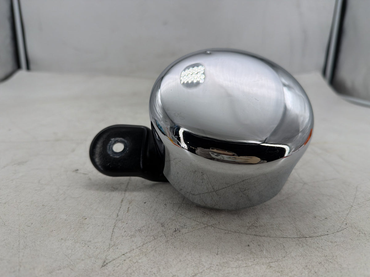 2001 Harley Fat Boy Softail FLSTF OEM Horn Signal Klaxon Chrome Cover 69012-93A