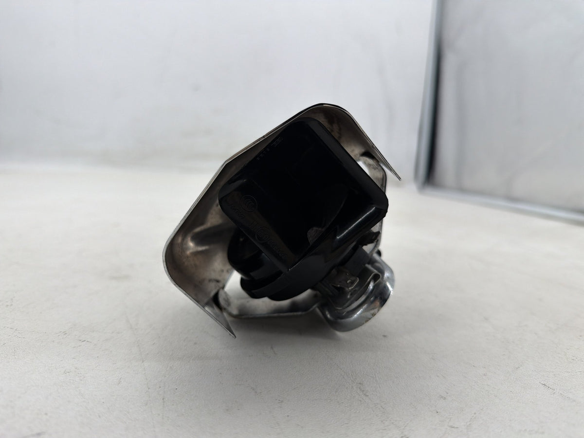 2016 Harley Dyna Fat Bob FXDF 103 OEM Horn Signal Klaxon Chrome Cover