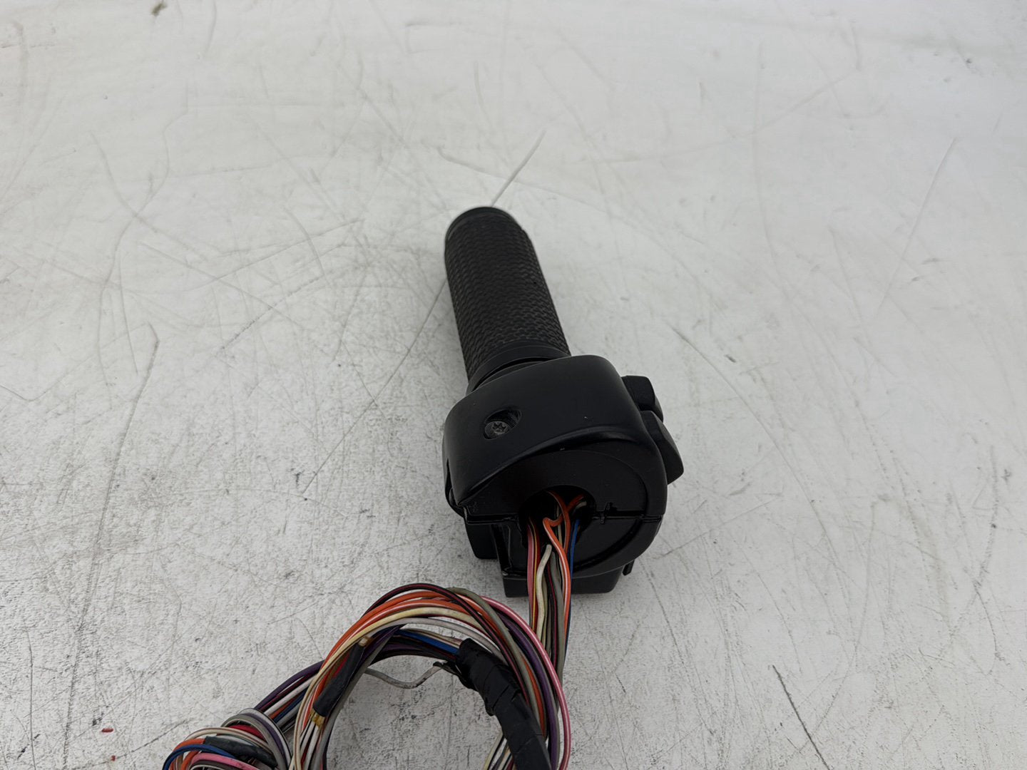 2012 Harley Road Glide Touring FLTRX Custom OEM Right Engine Start Kill Switches Controls