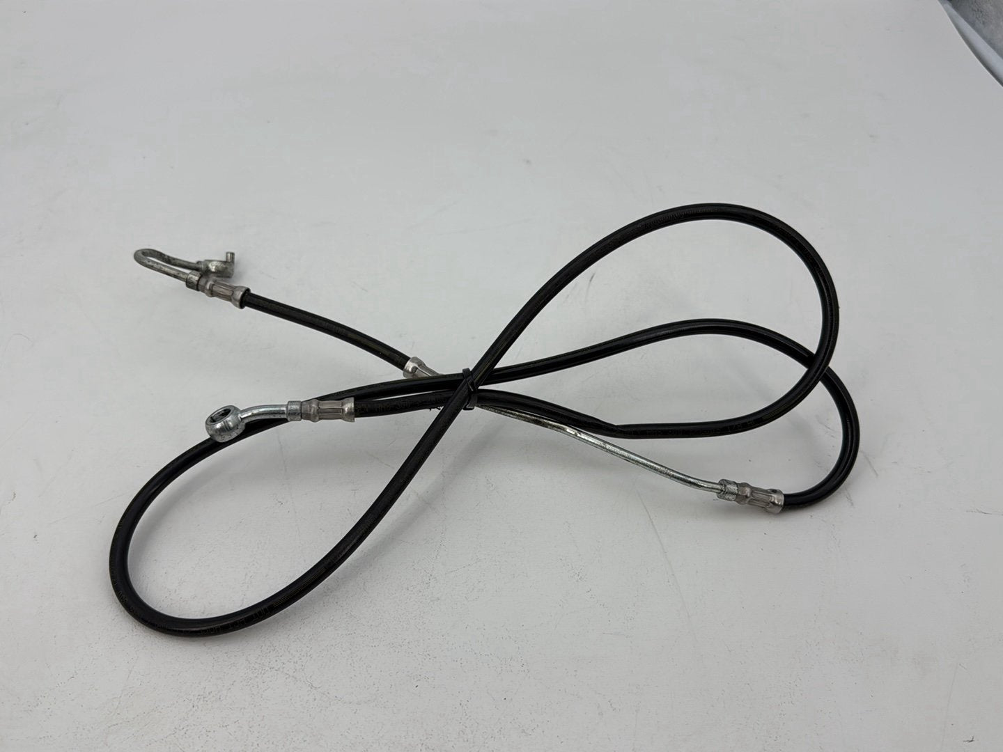 2007 - 2011 Harley-Davidson Touring Street Glide Front Brake Hose Line Pipe ABS 41679-09
