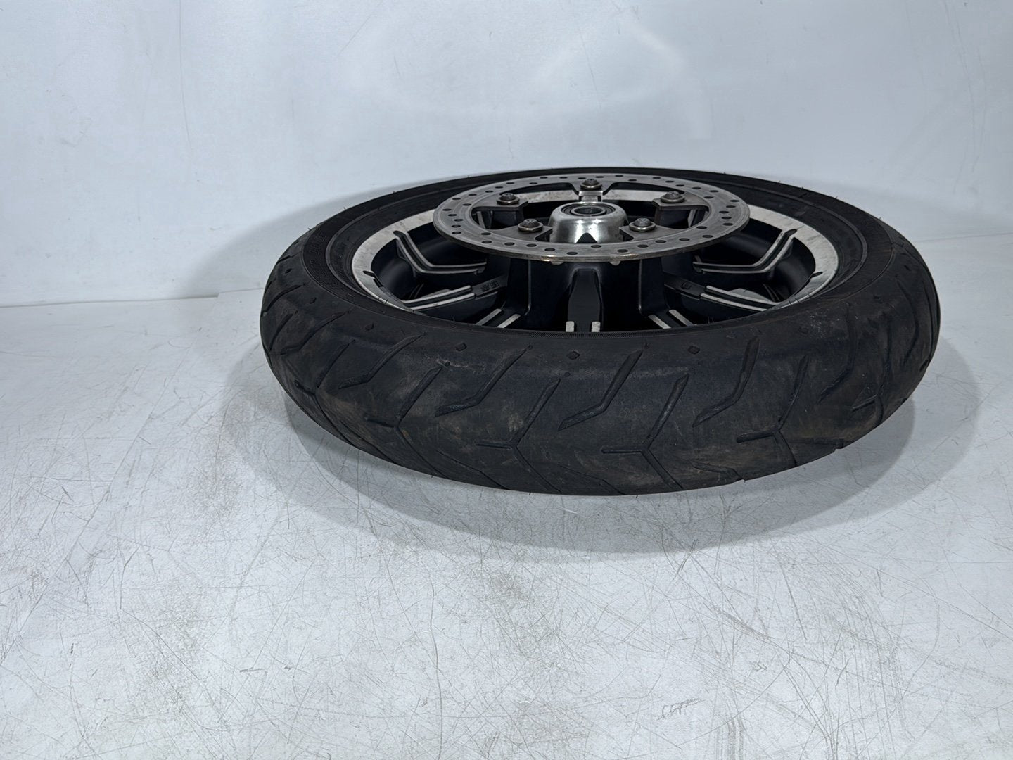 2015 Harley Touring FLHXS Street Glide OEM Front Wheel Rim Tire