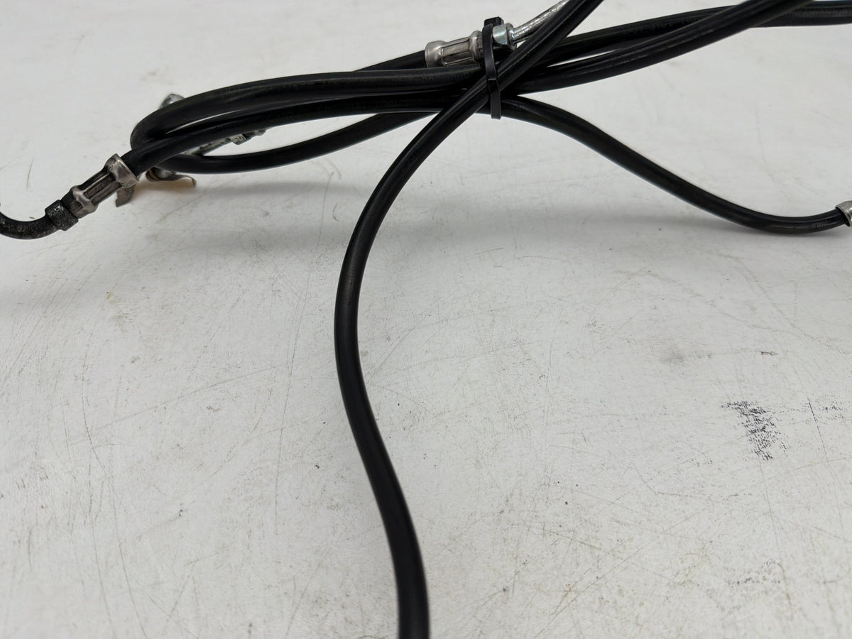 2010 Harley Electra Glide Touring Ultra OEM Front Brake Hose Line Pipe ABS