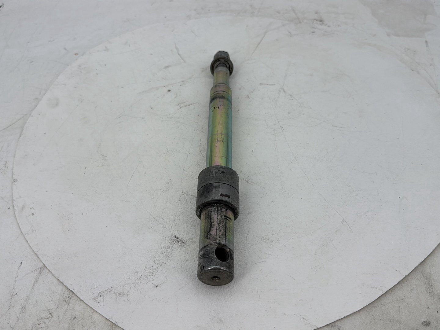 2006 Harley Dyna Super Glide Custom FXDCI OEM Front Wheel Axle Bolt Shaft