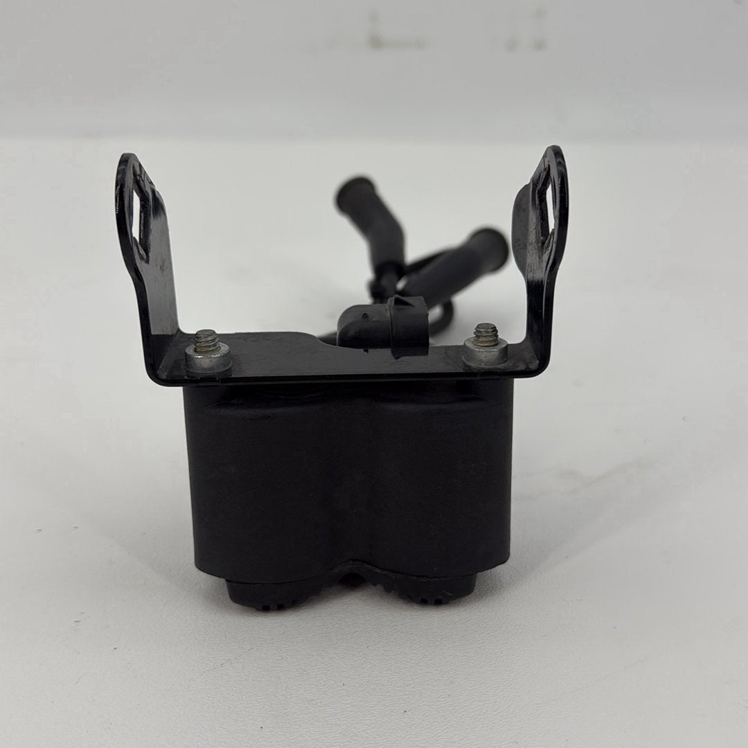 2007 - 2012 Harley-Davidson Touring Street Glide Ignition Coil Spark Plugs Cable  	31743-01