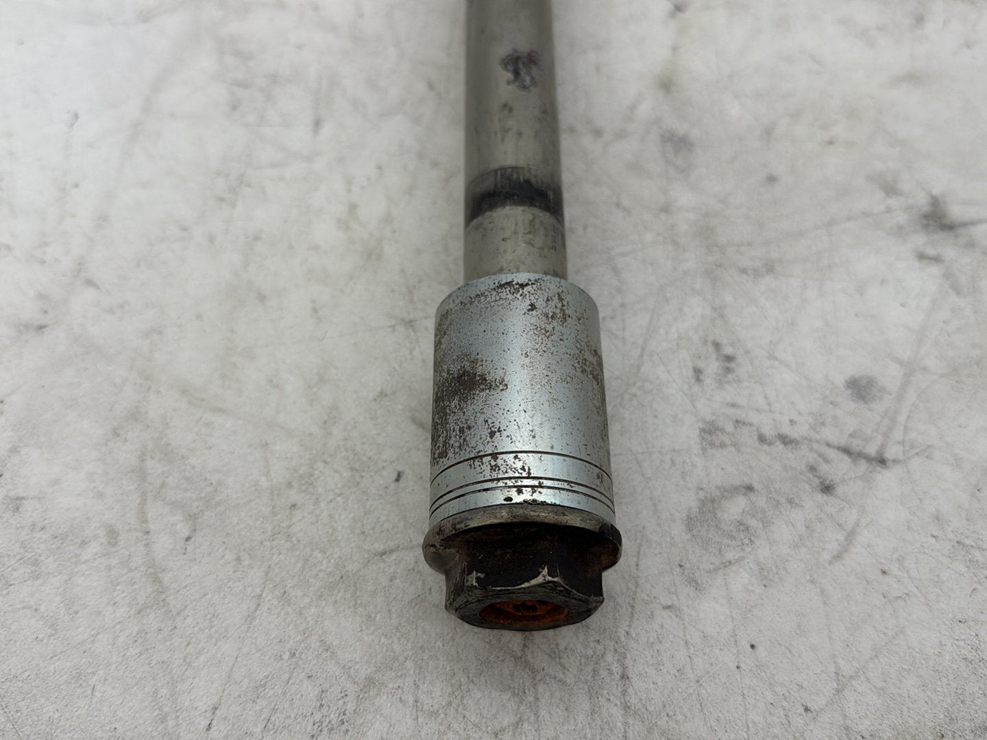 2012 Harley Dyna FXDF Fat Bob OEM Rear Wheel Axle Bolt Shaft