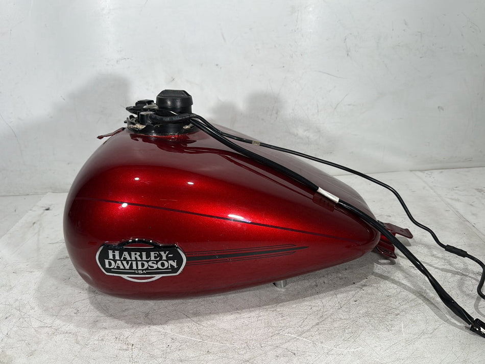 2008 Harley Electra Glide Touring Ultra Fuel Gas Tank Gasoline Reservoir DENTED