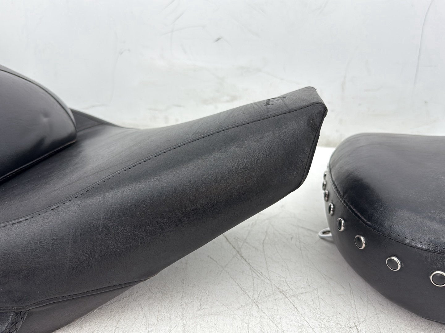 1995 Harley Road King Touring FLHR OEM Passenger Rider Driver Seat Saddle