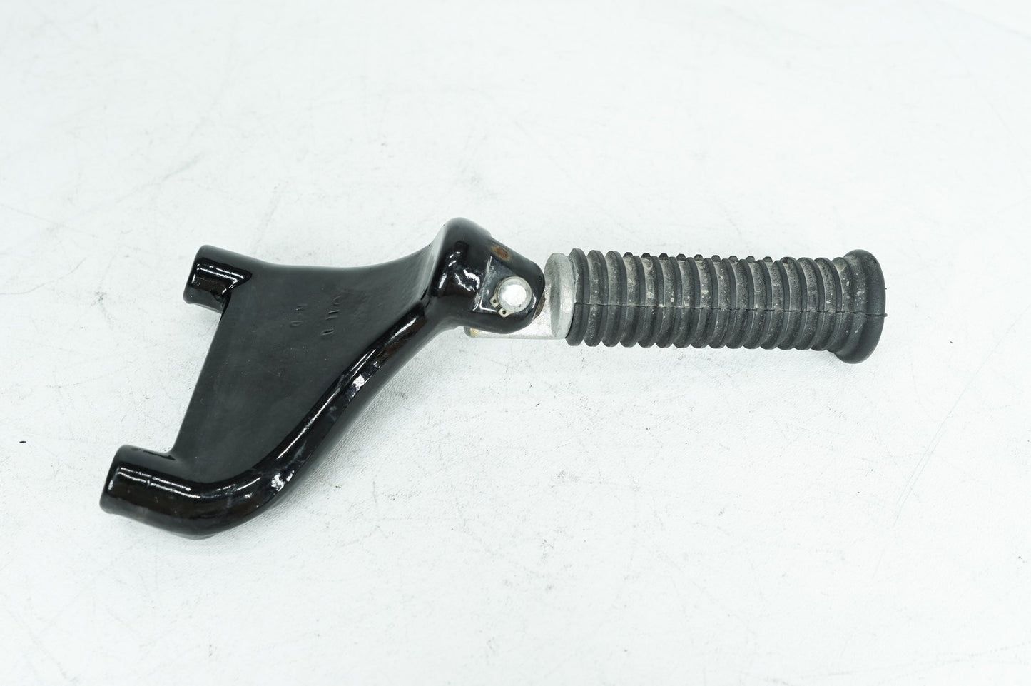 Rear Passenger 1 Foot Peg Step Rest, 33216-99, 2006, Harley-Davidson, Sportster, Low, XL1200 L