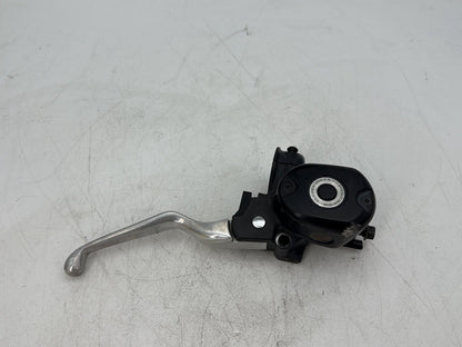 2009 Harley Sportster 883 XL883L Front Right Brake Lever Master Cylinder SCRATCHED