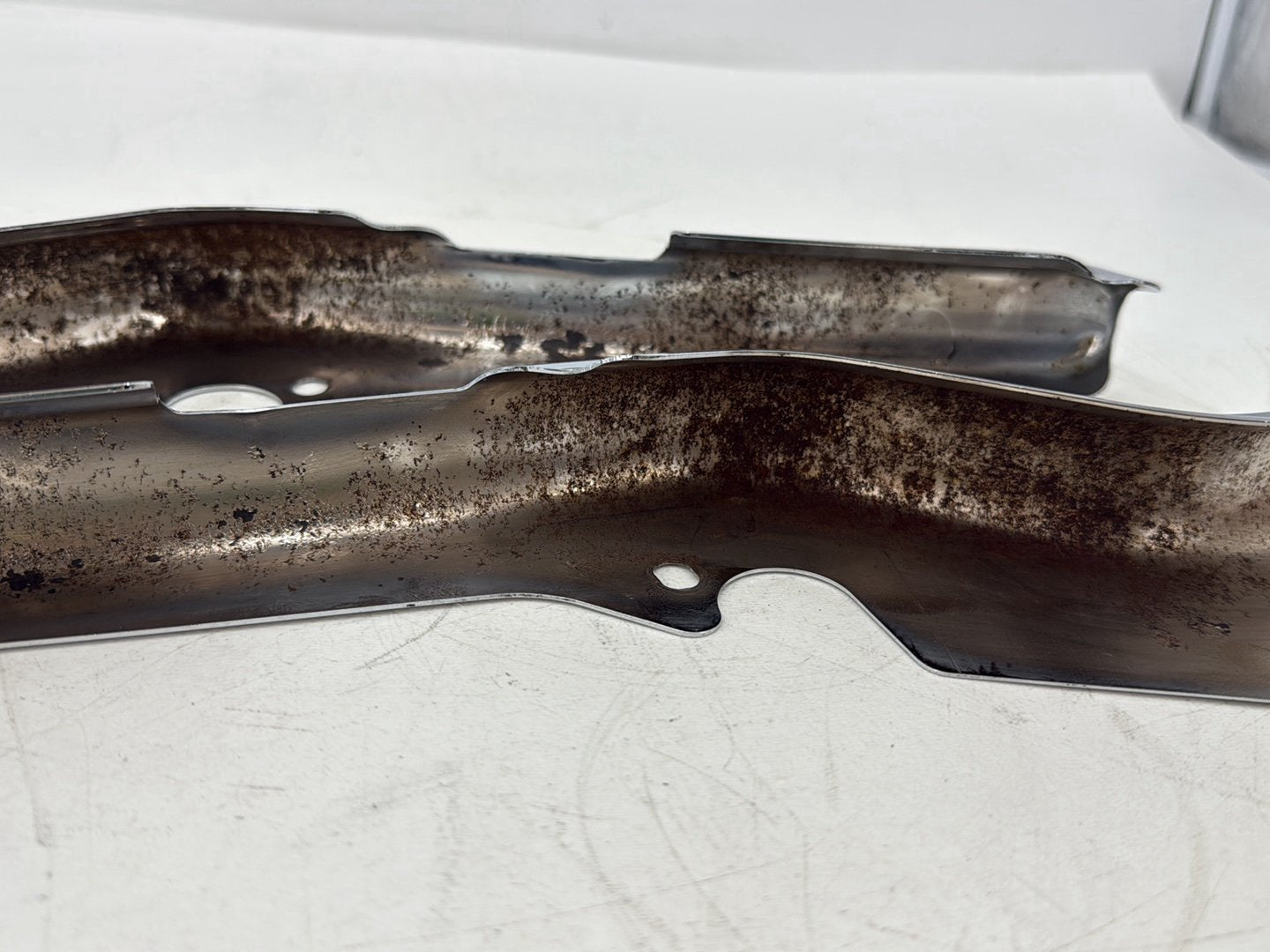 2008 Harley Electra Glide Touring Ultra FLHTCUI OEM Rear Left Right Fender Struts Bracket