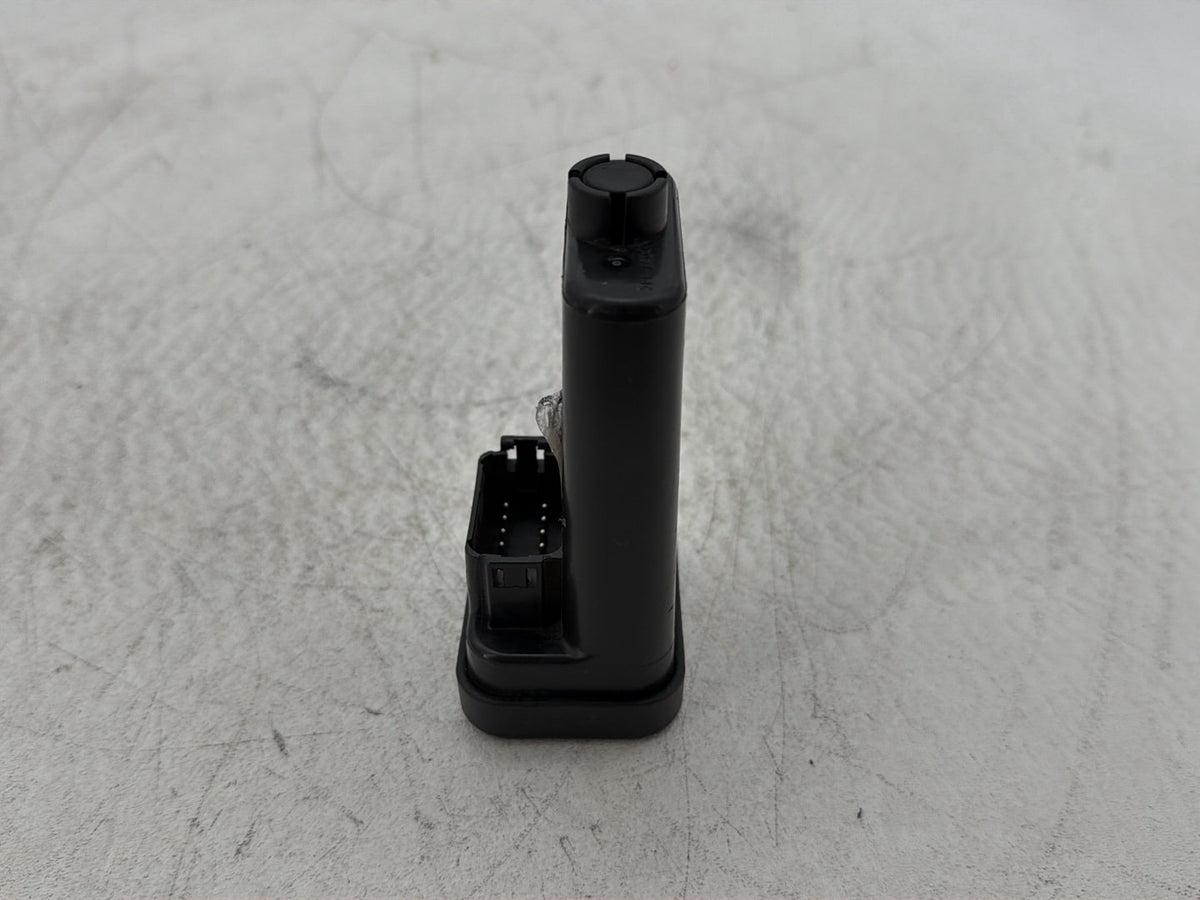 2009 Harley Electra Glide FLHTCU OEM Turn Signal Security Module TSSM