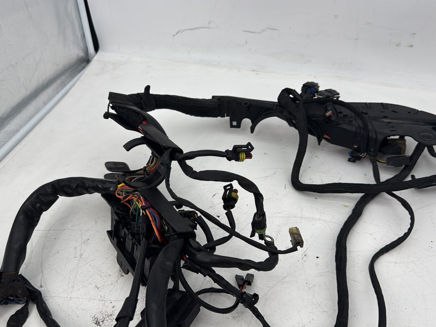2009 Harley Sportster XL1200 1200 Main Wire Wiring Harness Ignition Switch NOKey