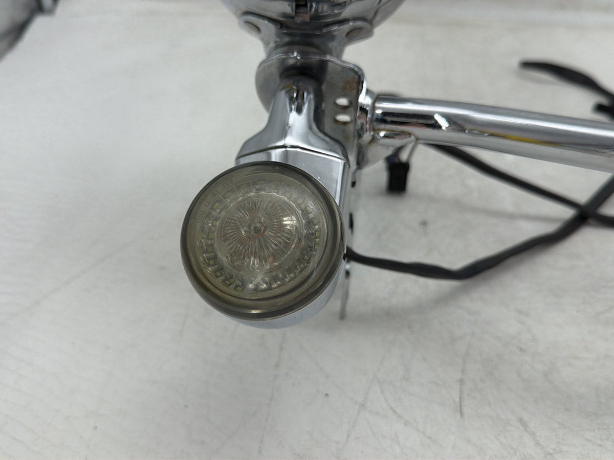 2006 Harley Electra Glide Touring Ultra FLHTCUI OEM Front Turn Signal Indicators Aux Light Bar