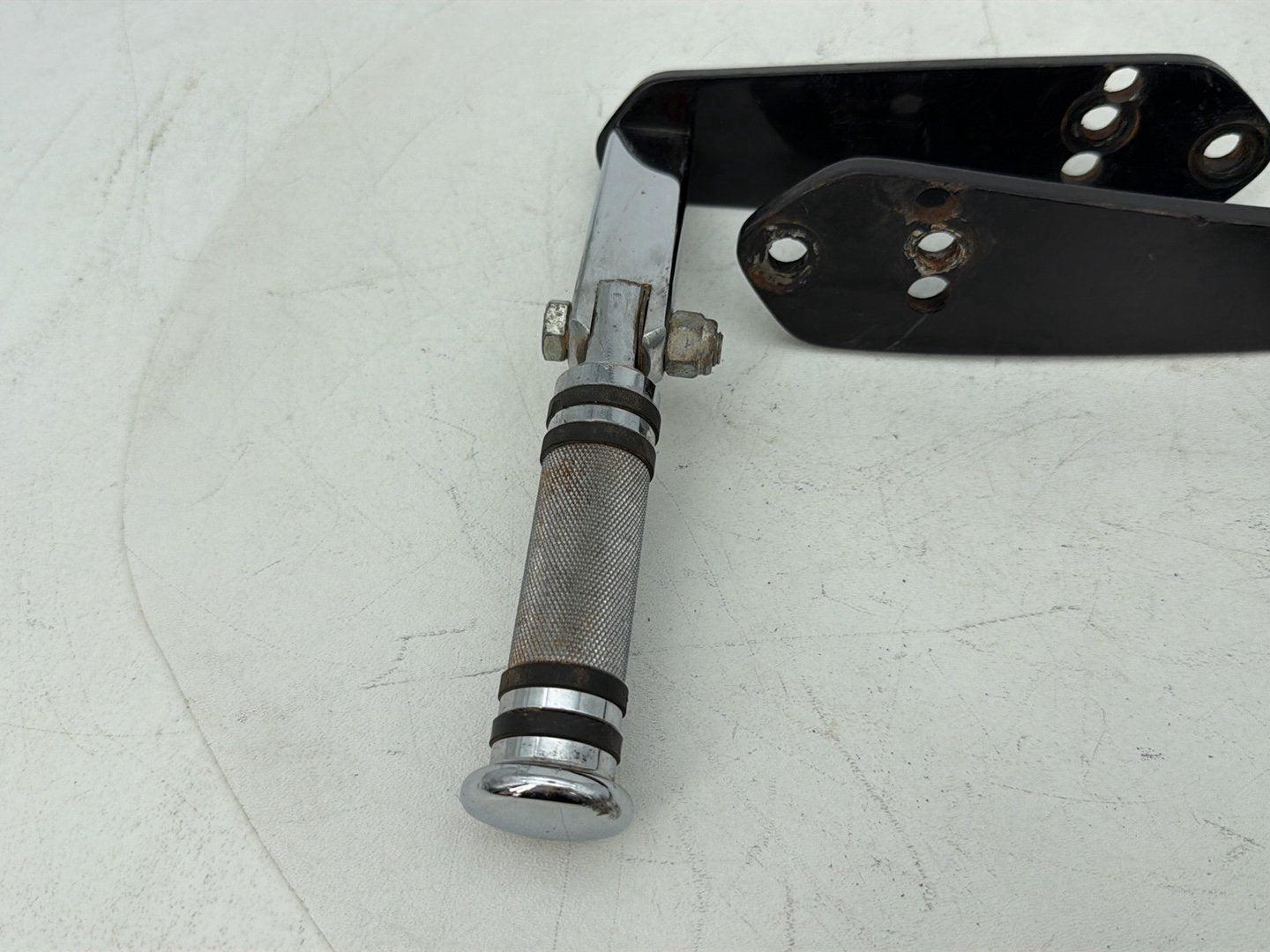 2007 - 2017 Harley-Davidson Dyna Super Glide Custom Front Right Left Highway Foot Pegs 49354-01
