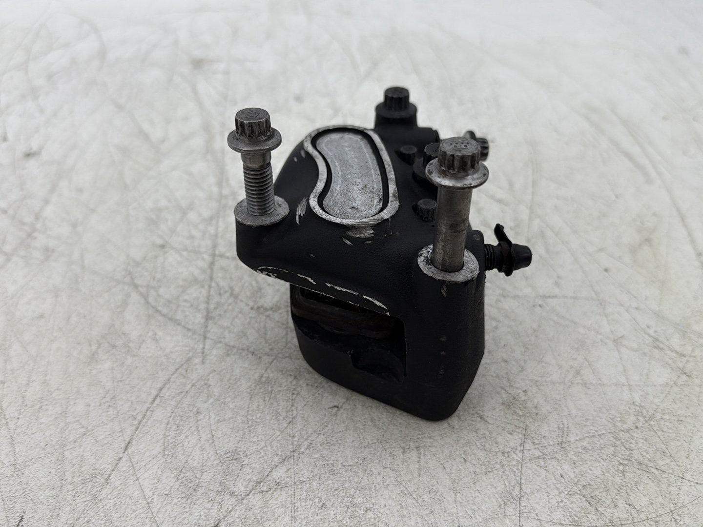 2004 Harley Road King Touring Custom FLHRSI OEM Front Right 1 Brake Caliper