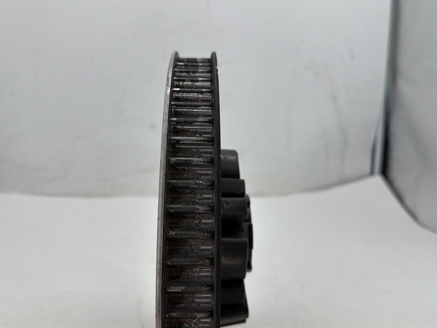 2013 Harley Street Glide Touring FLHX OEM Rear Driver Pulley Sprocket 68T 1"