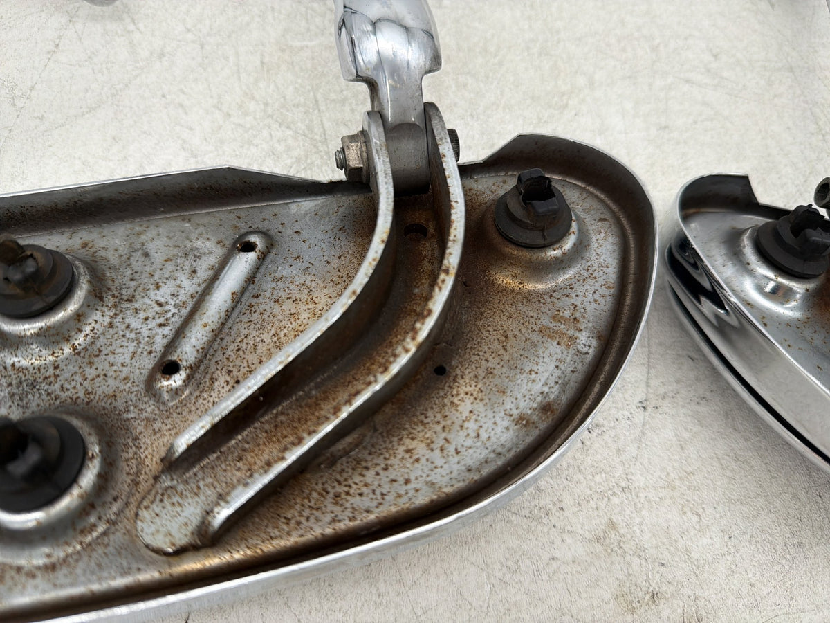 2004 Harley Electra Glide CVO Eagle OEM Left Right Driver Floorboard Foot Rest