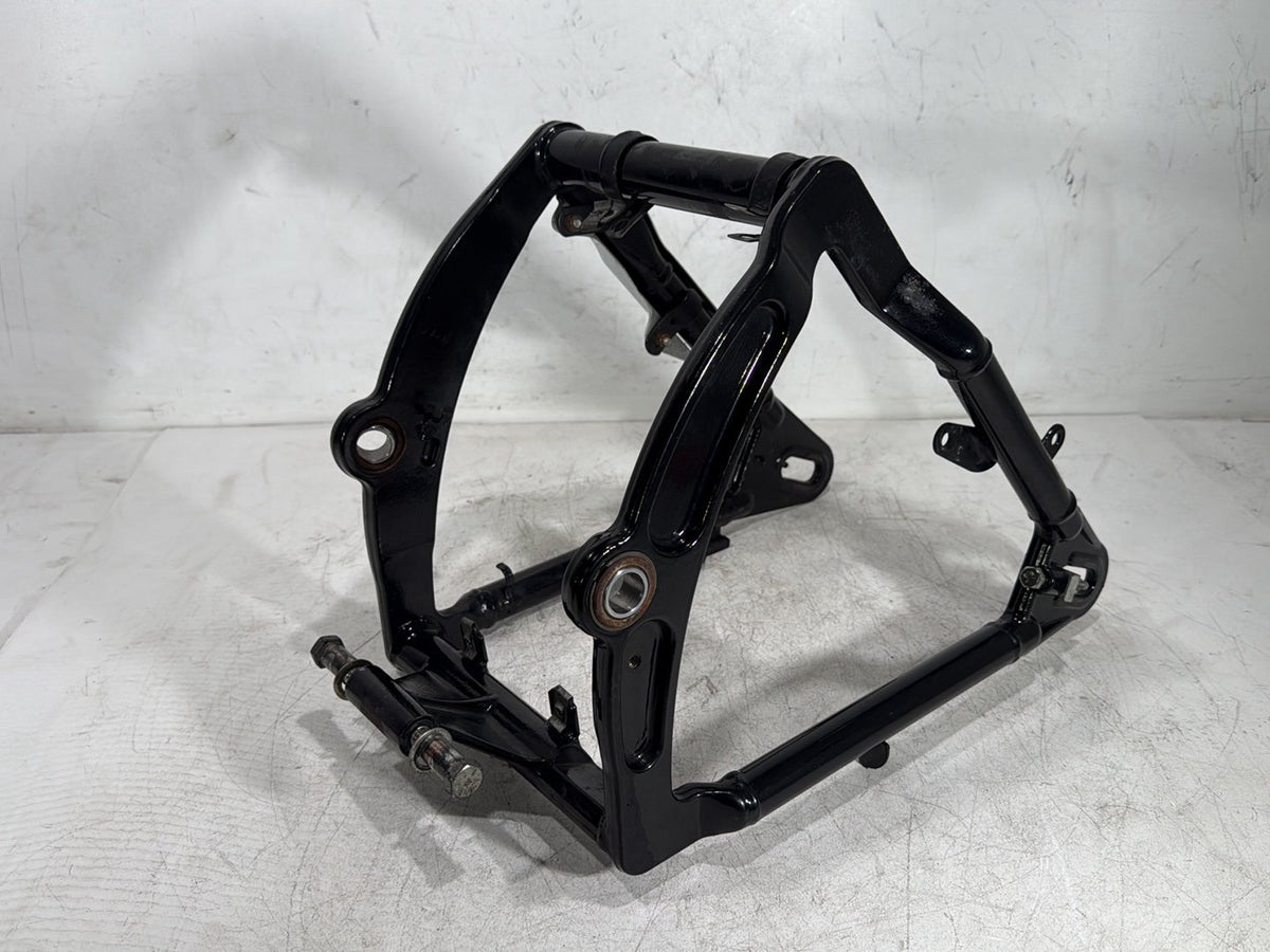 2003 Harley Softail Deuce FXSTD OEM Rear Fork Swingarm Swing Arm