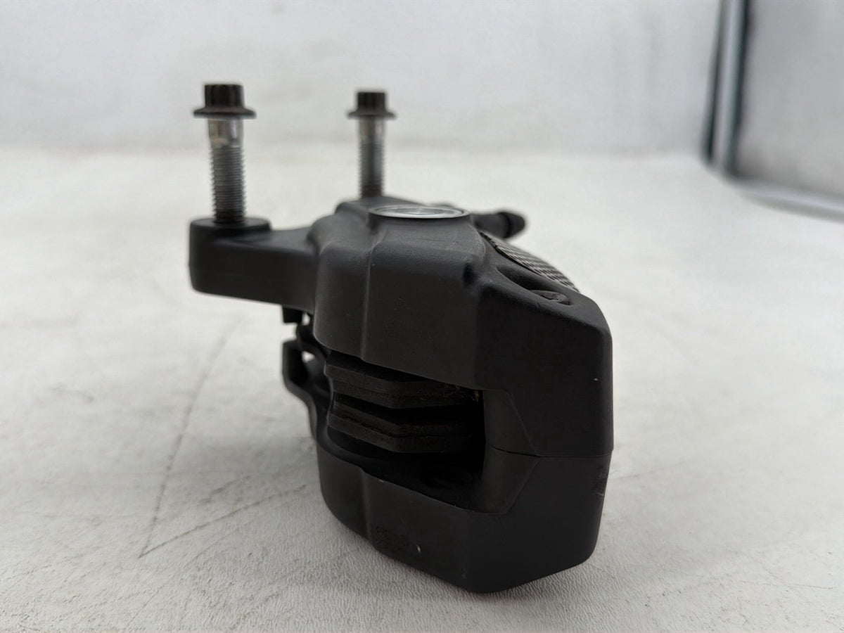 2018 Harley Road Glide Touring FLTRXS OEM Front Left 1 Brake Caliper