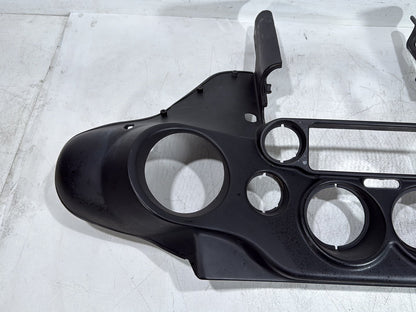 2006 Harley Touring FLHTCI Electra Glide Classic OEM Front Inner Batwing Fairing Cover