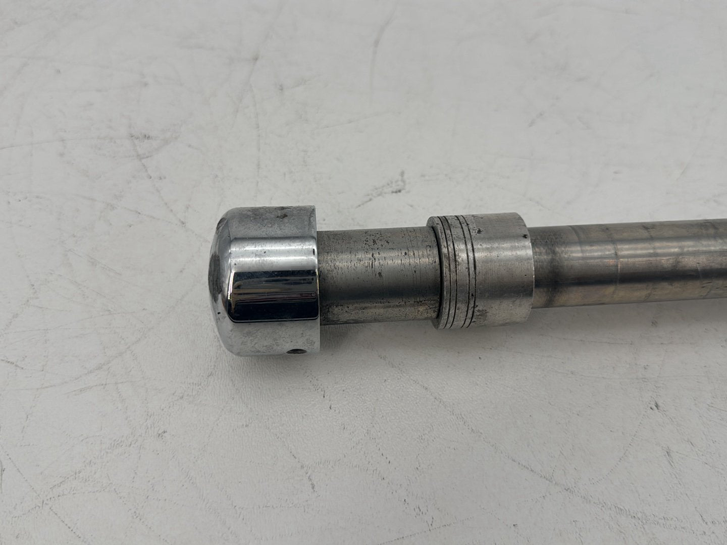2008 Harley Touring FLHT Electra Glide OEM Front Wheel Axle Bolt Shaft