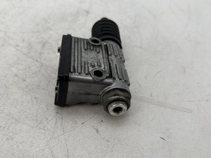 1997 Harley Softail Fat Boy FLSTF OEM Rear Brake Master Cylinder Reservoir