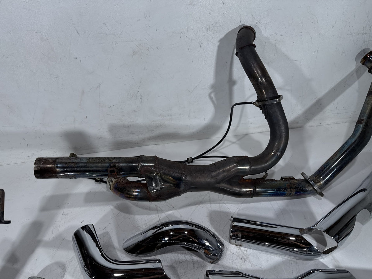 14 Harley Electra Glide Touring Ultra Exhaust Header Pipes Muffler Vance & Hines