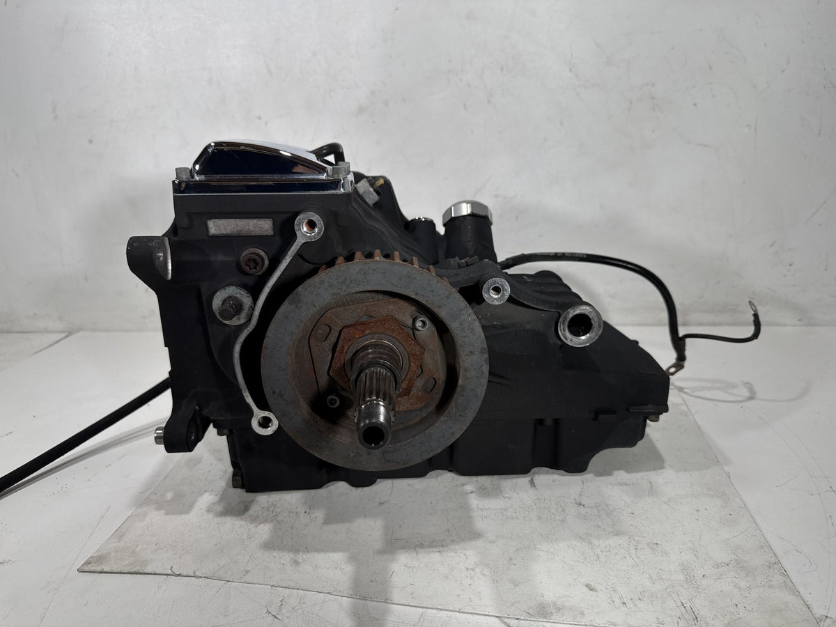 2011 Harley Road King Touring FLHR OEM 6 Speed Transmission Gearbox