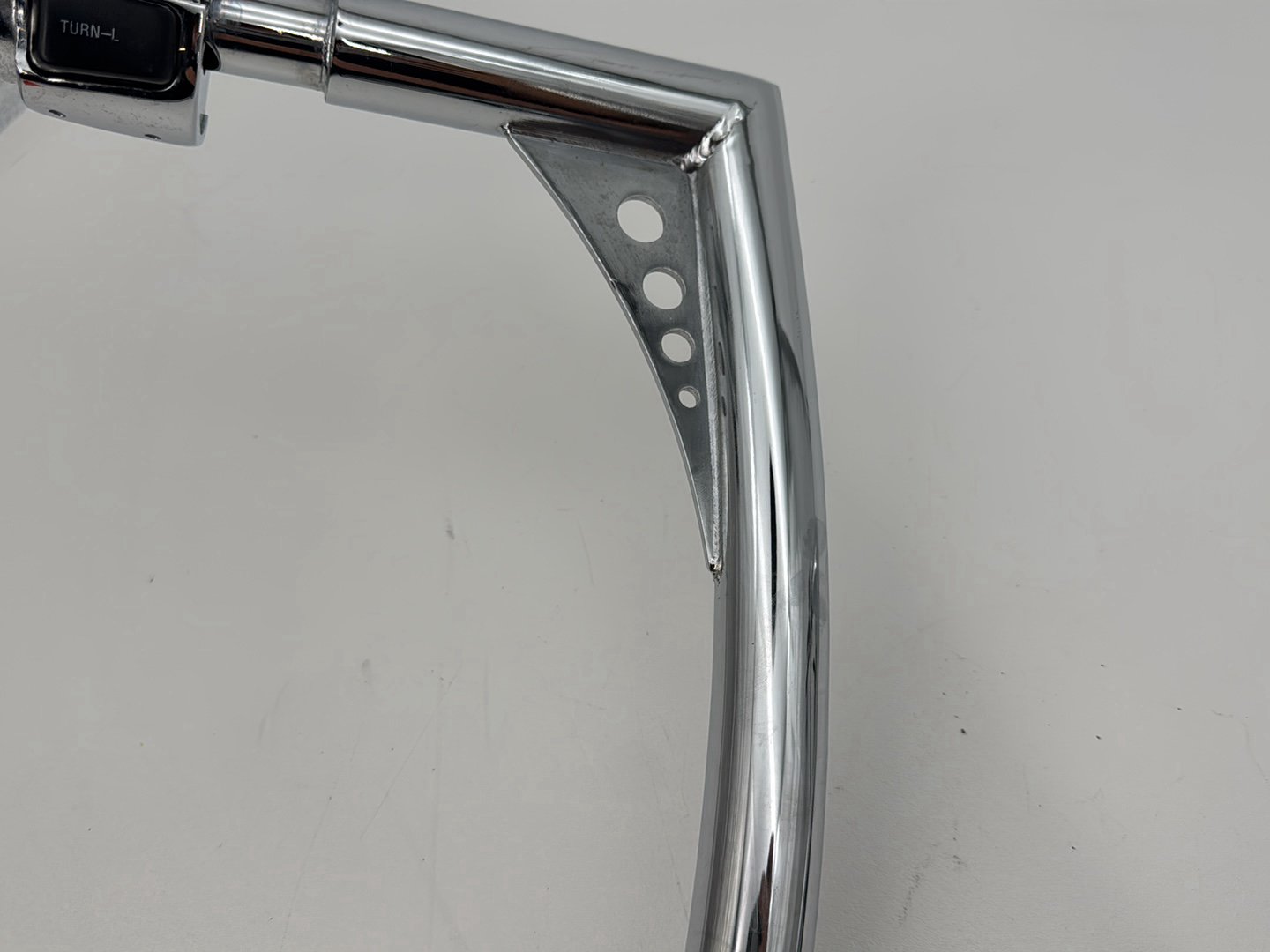 1999 - 2006 Harley-Davidson Dyna Low Rider Handlebars Left Right Switches Controls left turn signal headlight, right engine kill switches