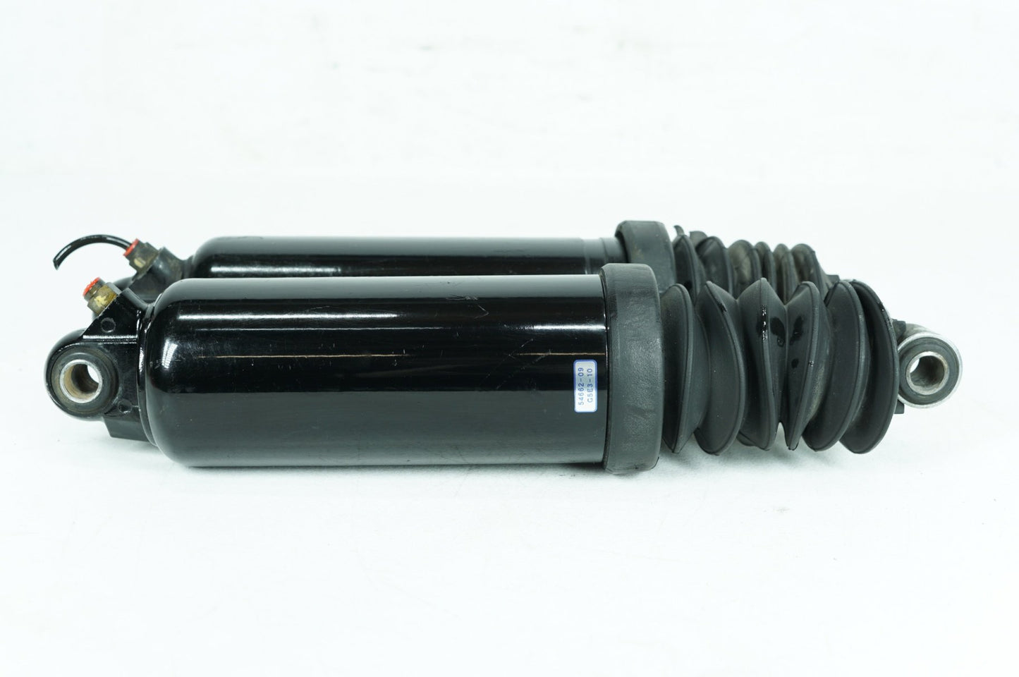 2008 - 2016 Harley-Davidson Touring Road Glide Custom Rear Left Right Shock Absorbers 54662-09