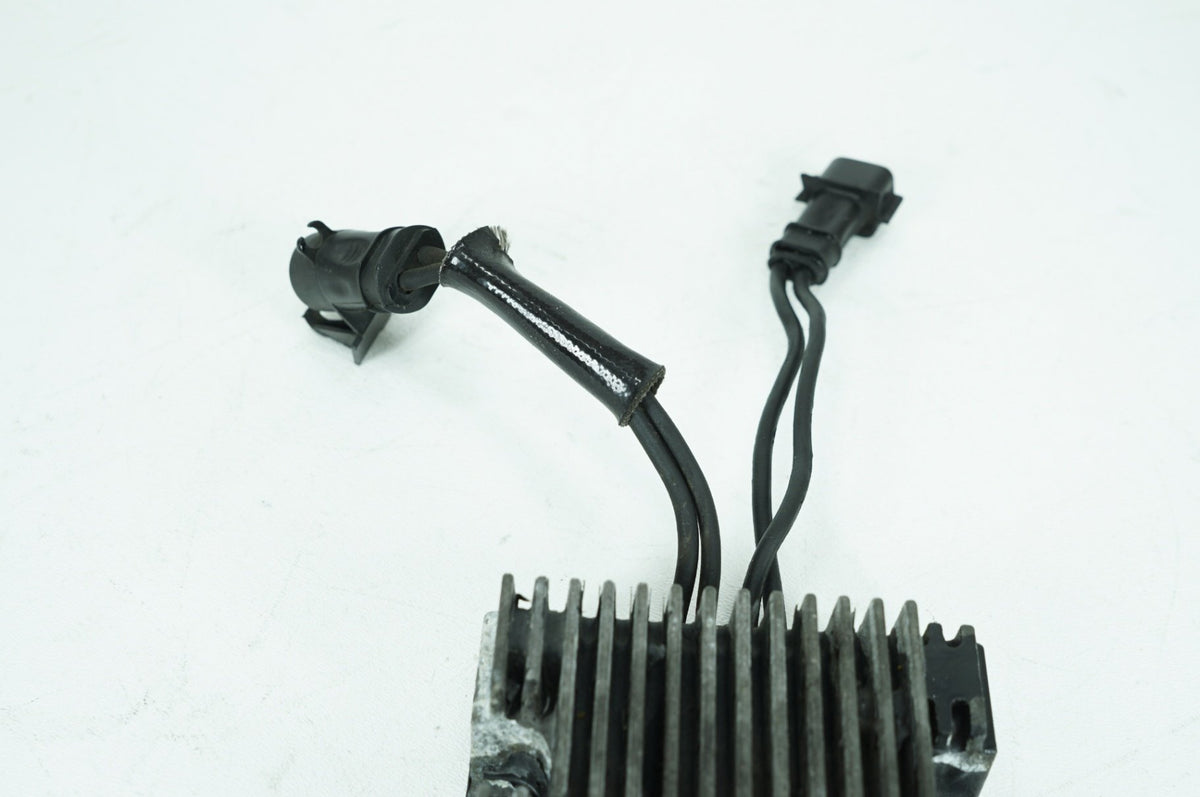 2007 Harley Sportster XL883 OEM Voltage Regulator Rectifier