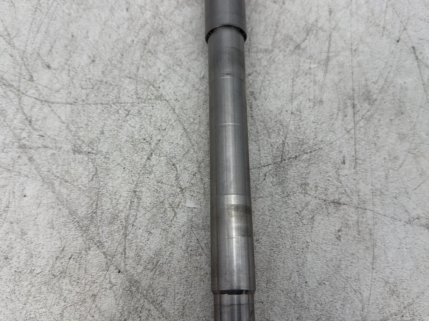 1997 Harley Sportster 1200 Custom XL1200C OEM Front Wheel Axle Bolt Shaft