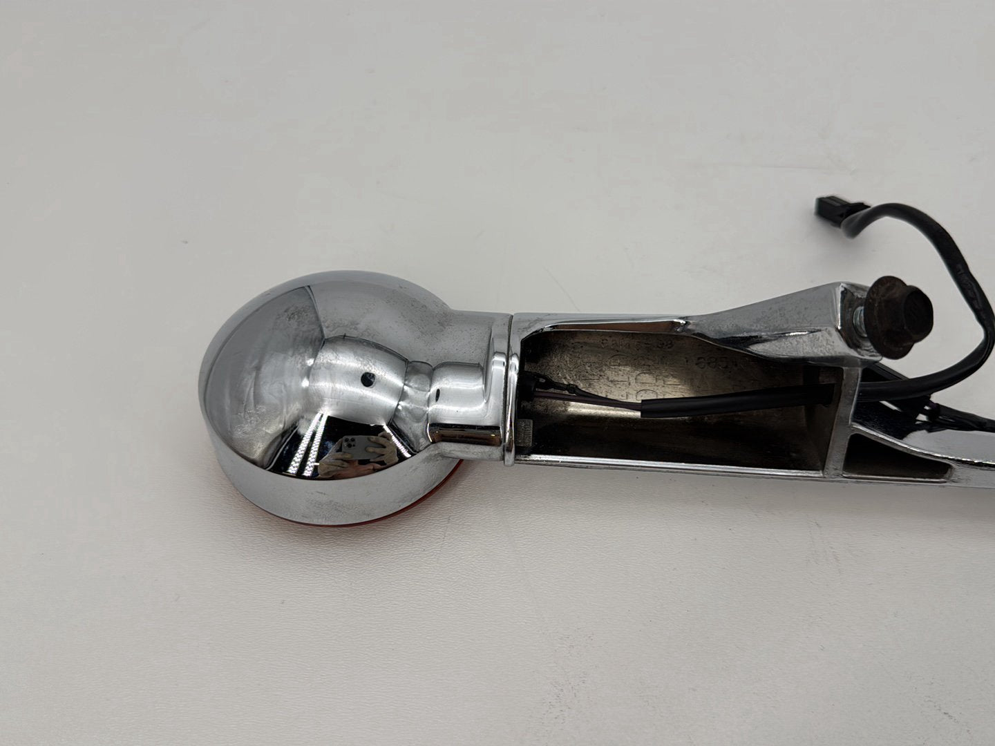 1999 - 2006 Harley-Davidson Touring Electra Glide Classic Rear Left & Right Turn Signals 68510-74C